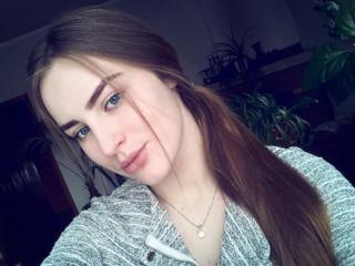 VanessaLut -